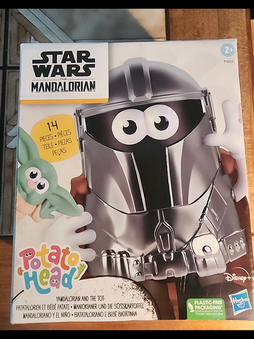 Hasbro Star Wars The Mandalorian Mr.Potato Head Playset NEW